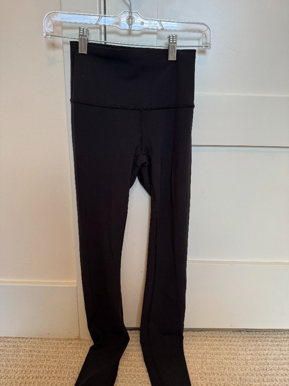 Lululemon black leggings size 2, 28" length.